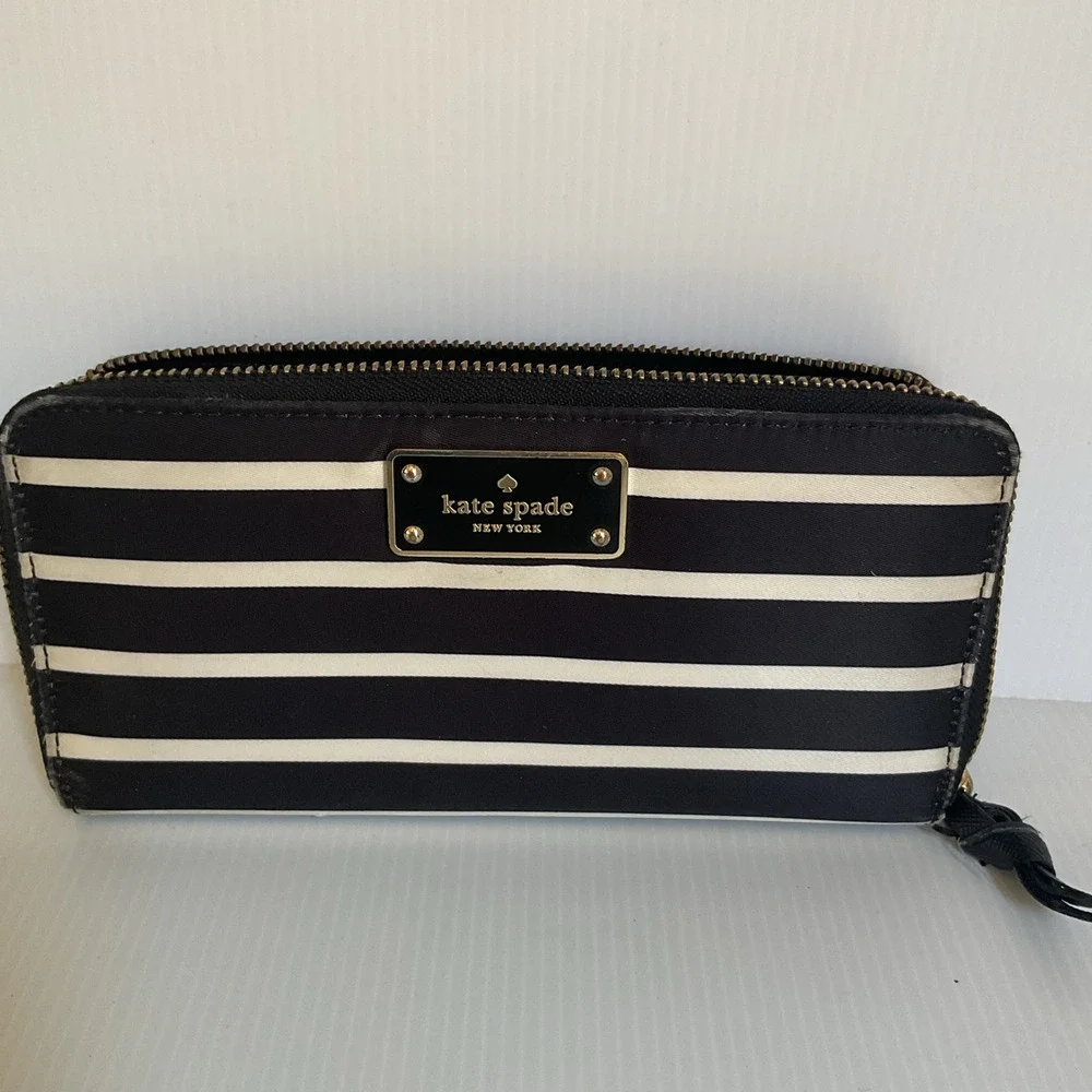 Kate Spade New York Black White Striped Zip Around Wallet Continental Purse